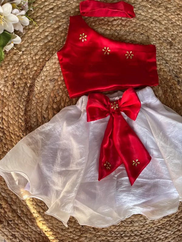 Red_And_White_Polyester_Floral_Embellished_Party_Dress_For_Kids_Girls