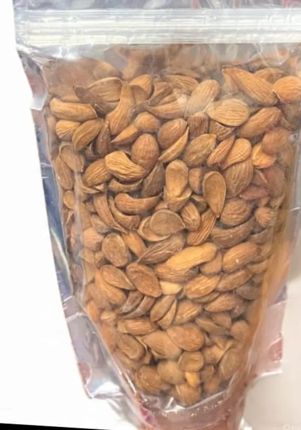 Kasmiri_Curved_Mamra_Almonds_Export_Best_Quality-Pure,_Fresh_&_Natural
