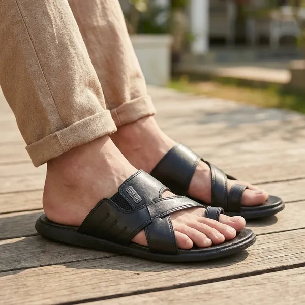 Black_Synthetic_Leather_Premium_Slippers_For_Men