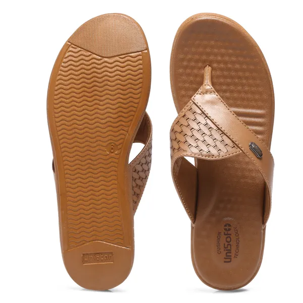 Beige_Synthetic_Leather_Premium_Slippers_ForWomen