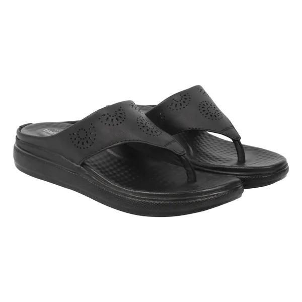 Black_Synthetic_Leather_Premium_Slippers_For_Men
