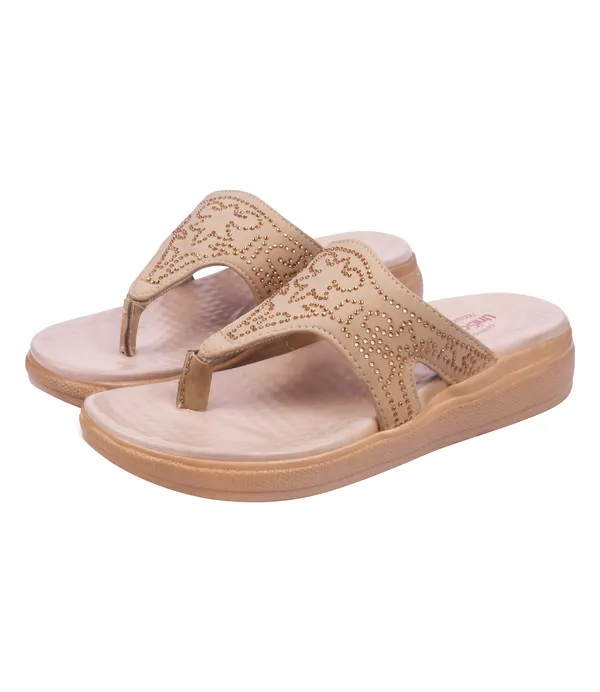 Pink_Synthetic_Leather_Premium_Slippers_For_Women