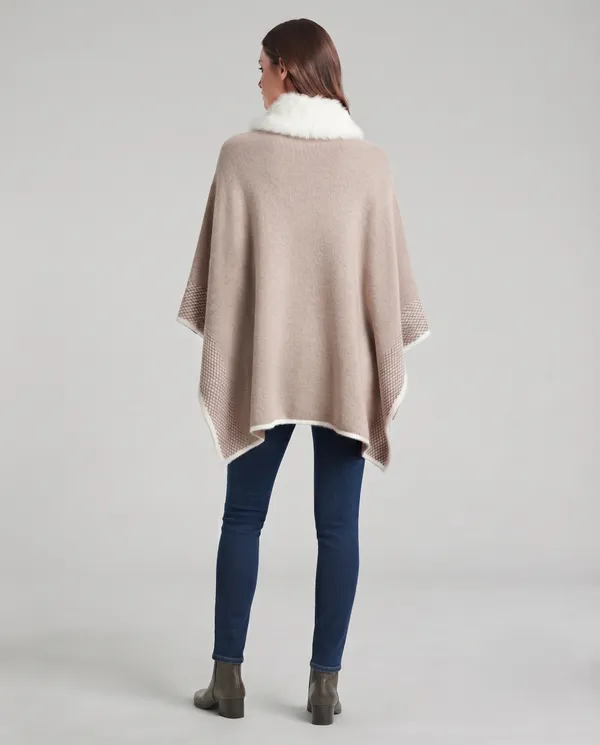 WOMENS_PONCHU_WITH_FUR