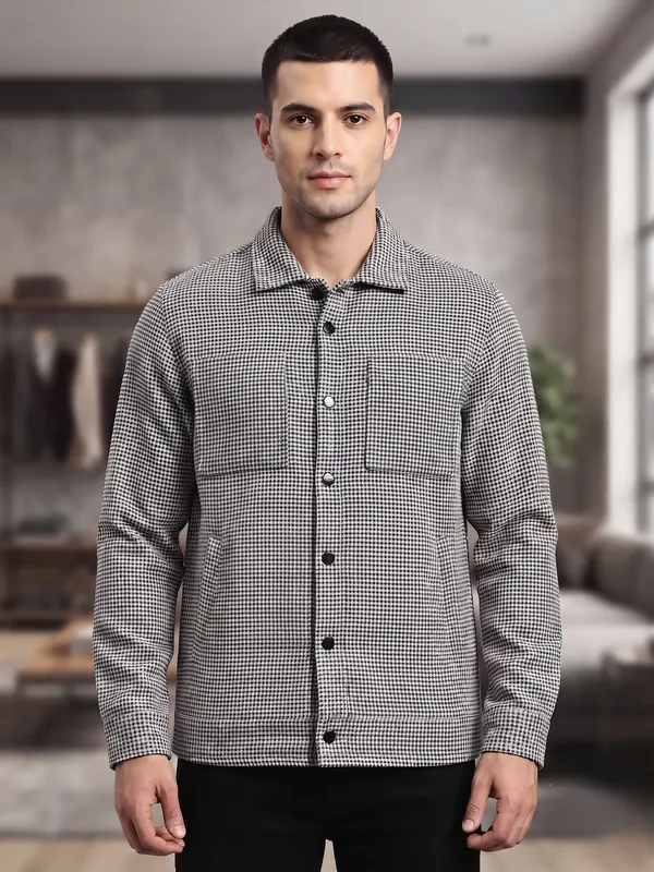 MENS_REGULAR_FIT_JACKET