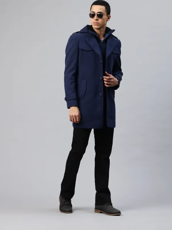 Blue_Premium_Suiting_Fabric_Blazer_For_Men