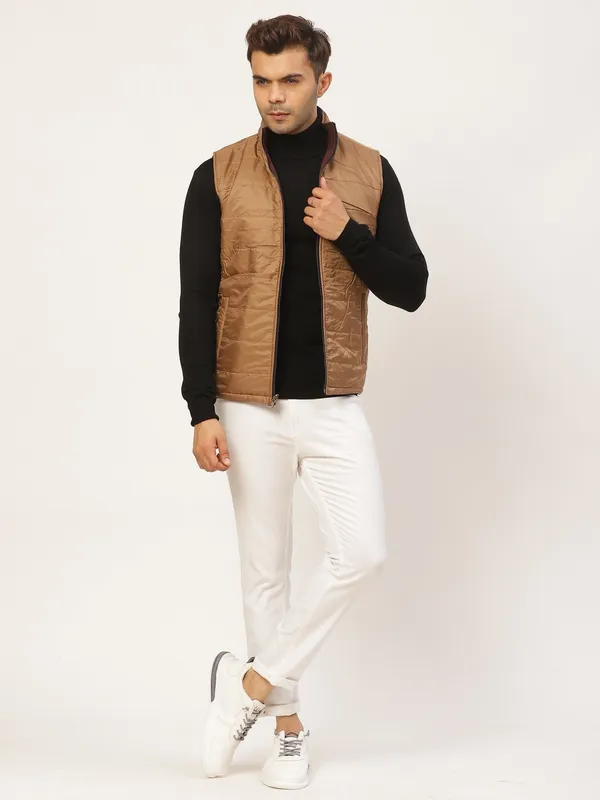 Maroon_Sleeveless_Synthetic_Jacket_For_Men