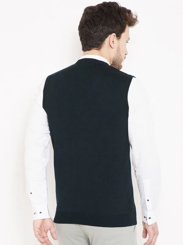 Black_Solid_Woolen_Sweater_For_Men