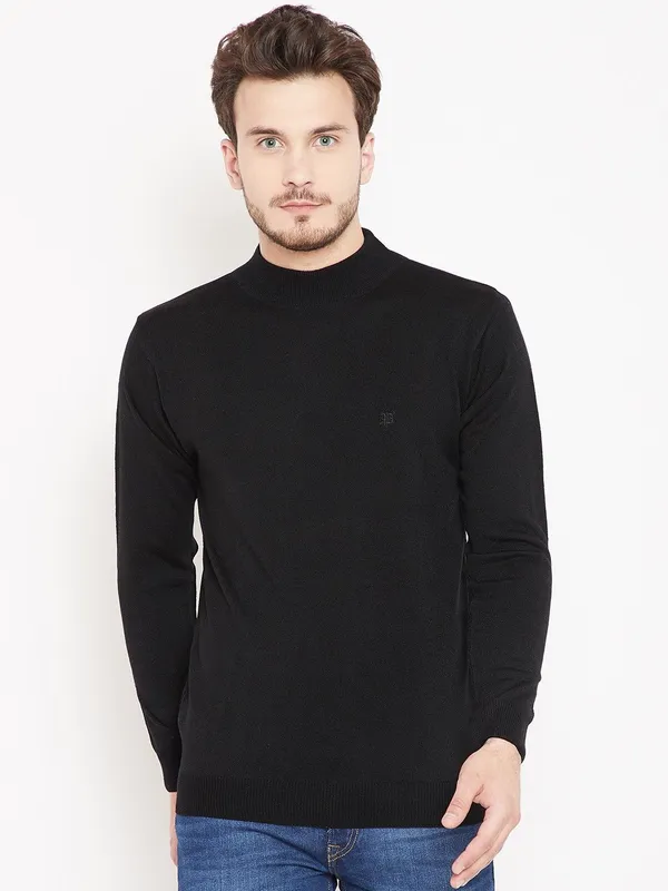 Black_Solid_Woolen_Sweater_For_Men