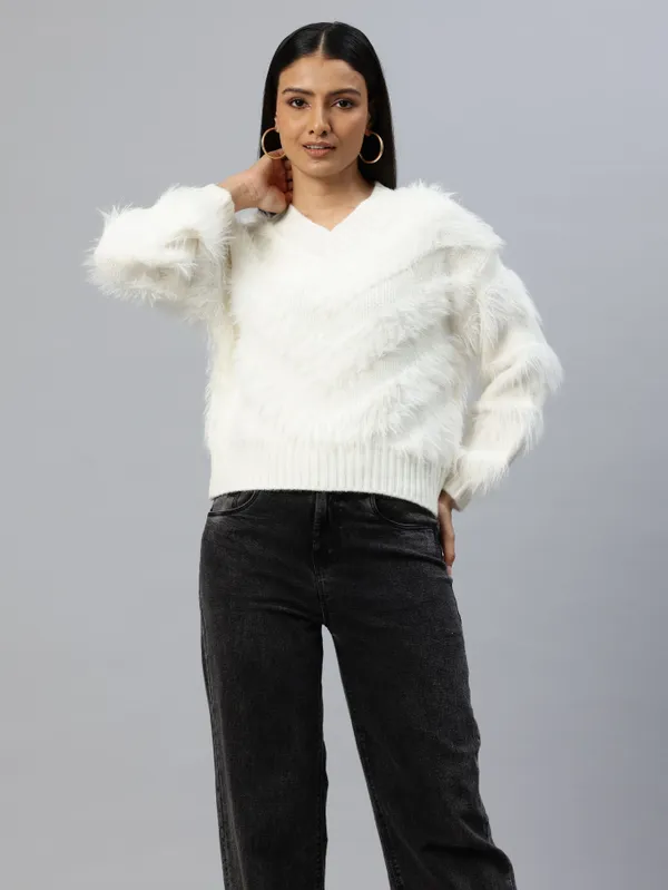 White_Knit_Sweater_For_Women