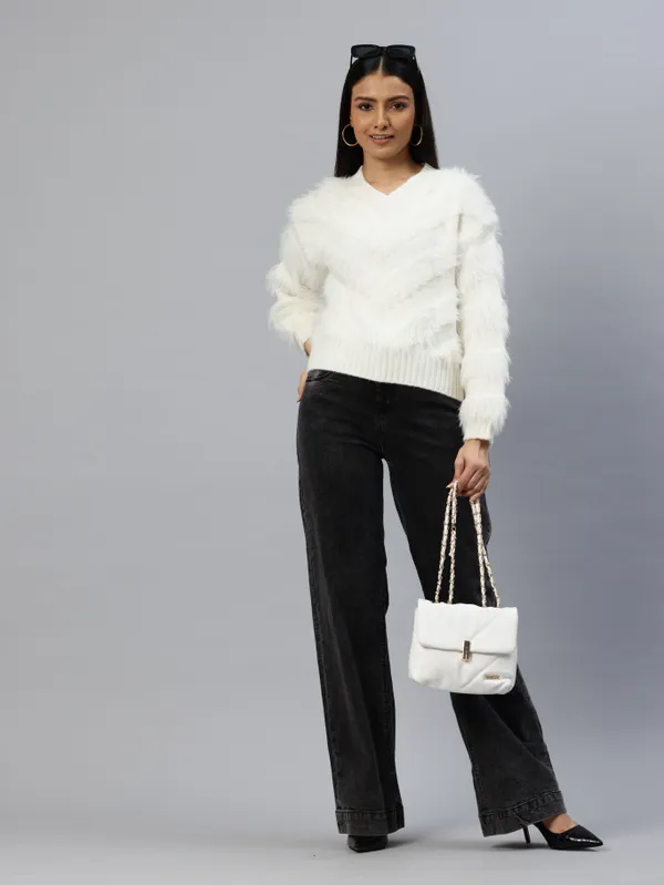 White_Knit_Sweater_For_Women
