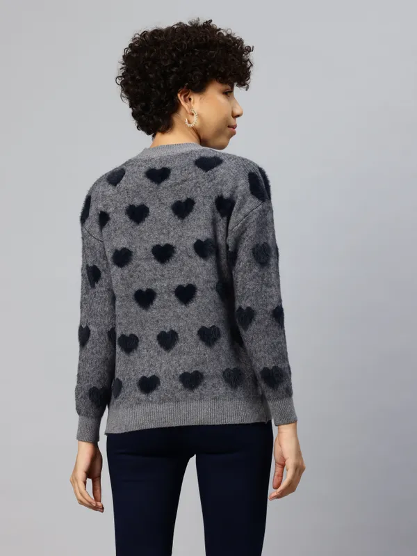 Grey_Knit_Sweater_For_Women