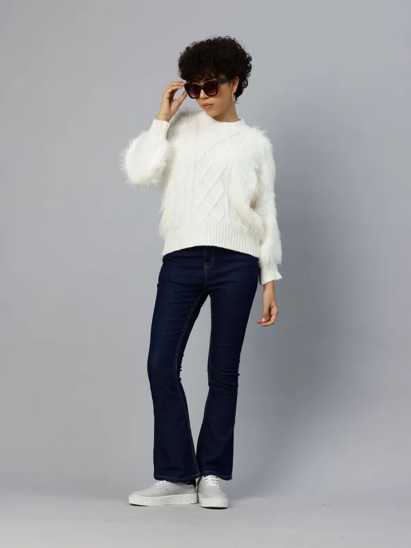 White_Knit_Sweater_For_Women