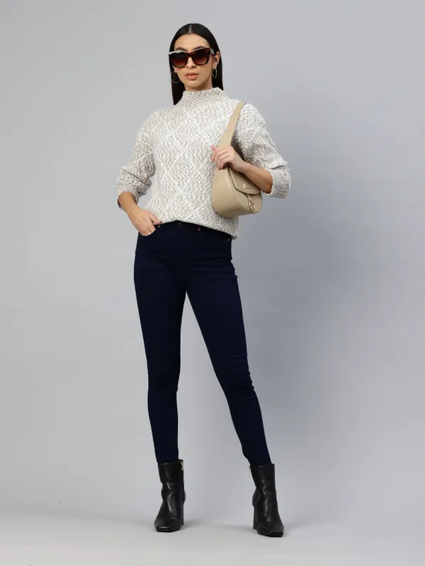 White_Knit_Sweater_For_Women