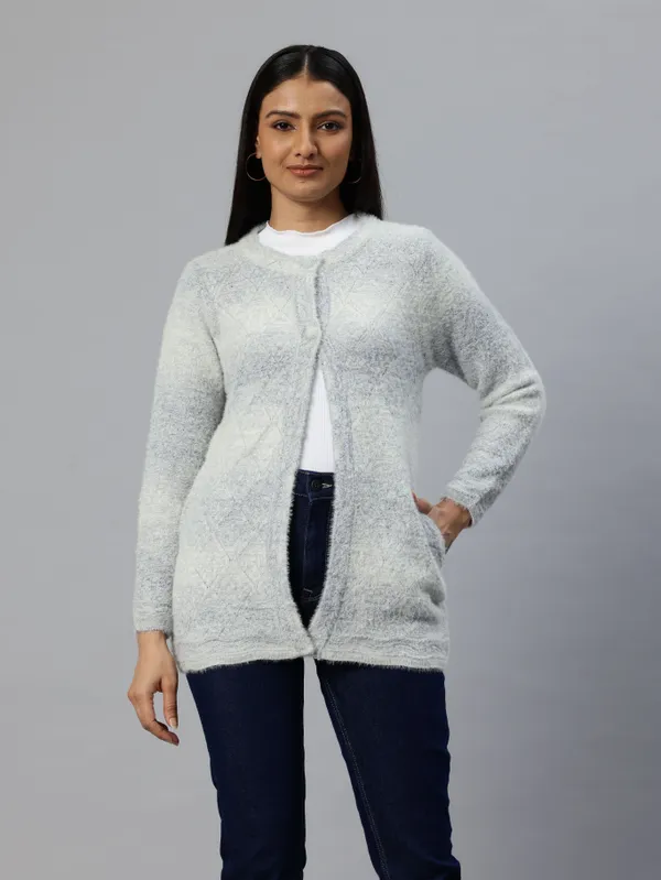 Black_Knit_Sweater_For_Women