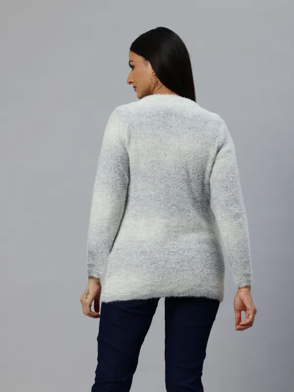Black_Knit_Sweater_For_Women