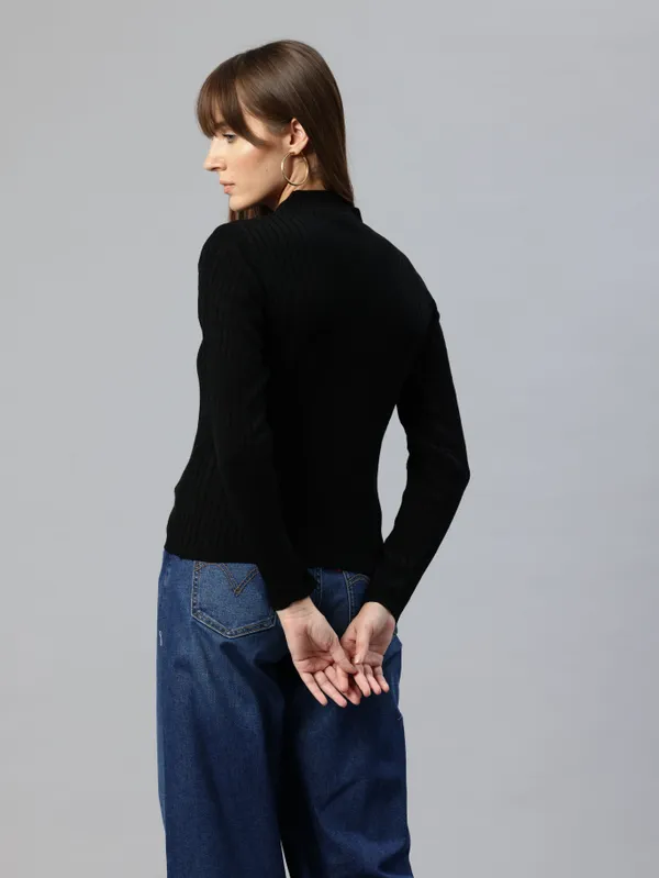 Black_Knit_Sweater_For_Women