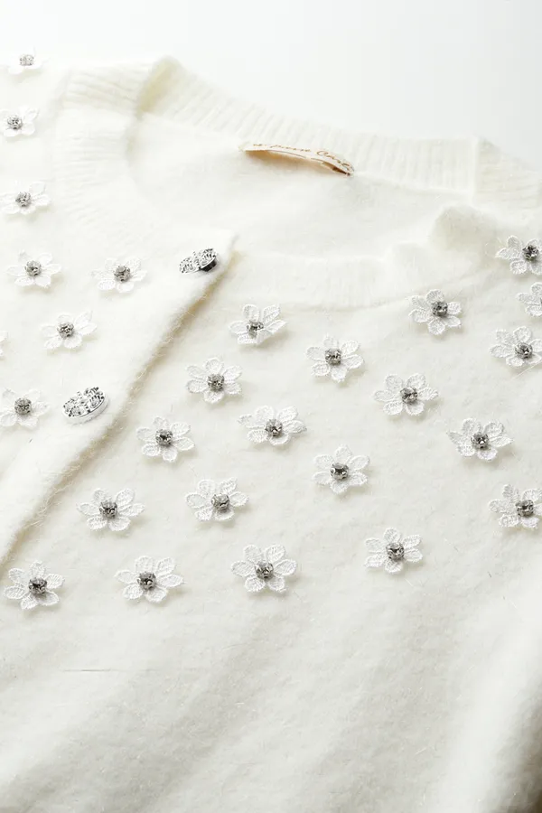 White_Wool_Sweater_For_Women