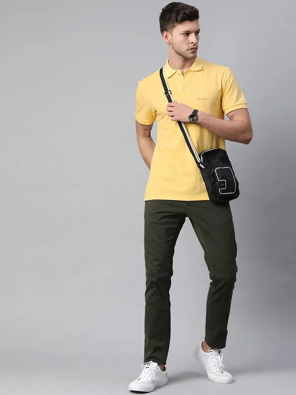 Yellow_Cotton_Blend_T-Shirt_For_Men