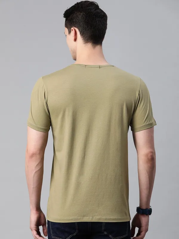 Green_Cotton_Blend_T-Shirt_For_Men
