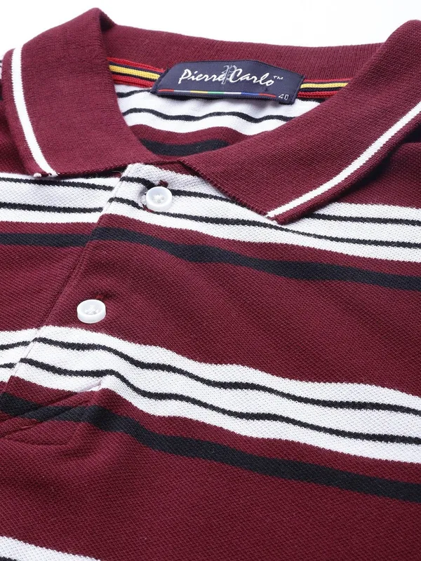 Maroon_Cotton_Blend_T-Shirt_For_Men