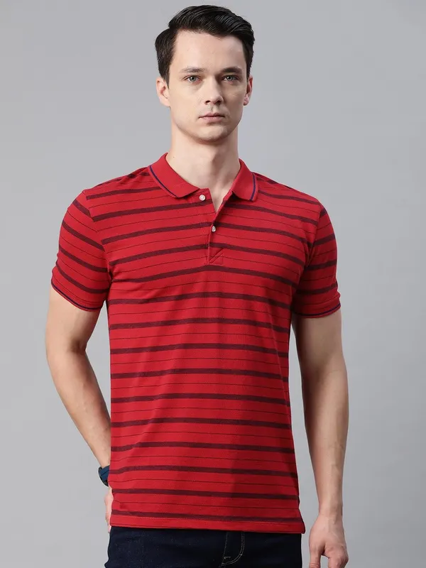 Red_Cotton_Blend_T-Shirt_For_Men
