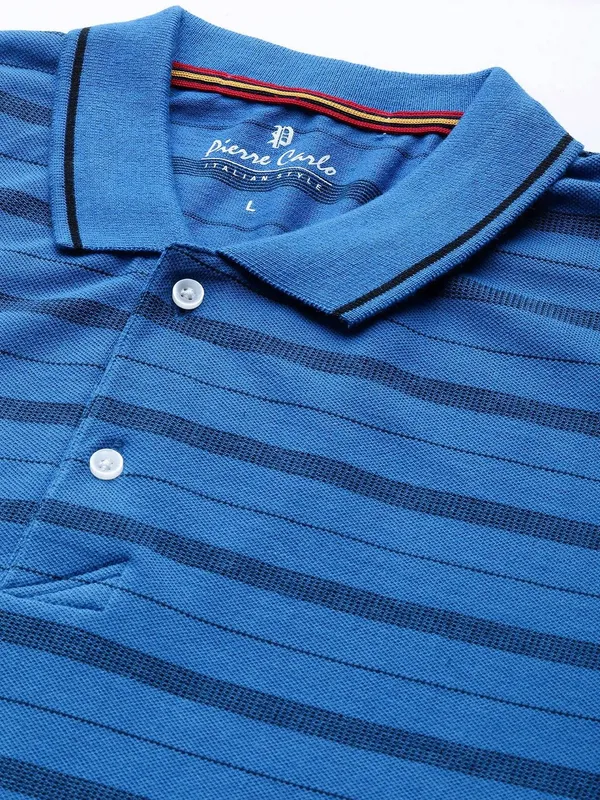 Blue_Cotton_Blend_T-Shirt_For_Men