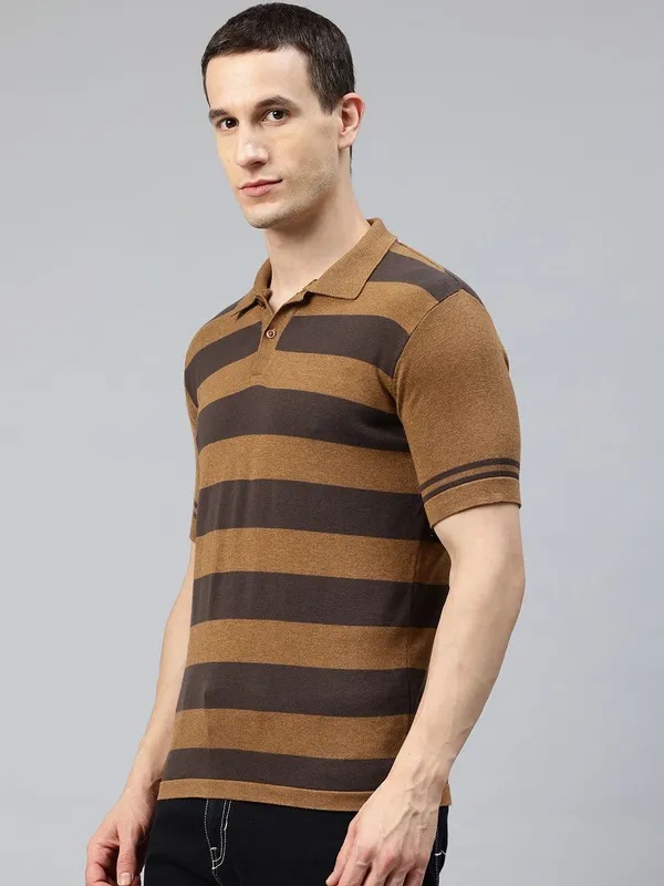 Brown_Cotton_Blend_T-Shirt_For_Men