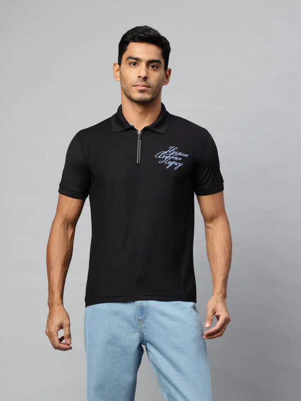 Black_Solid_Cotton_T-Shirt_For_Men