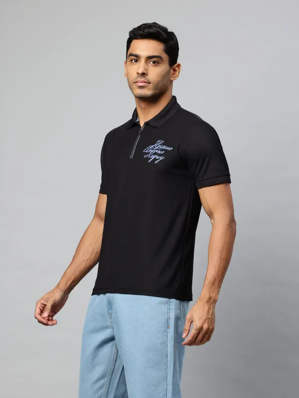 Black_Solid_Cotton_T-Shirt_For_Men
