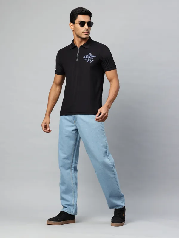 Black_Solid_Cotton_T-Shirt_For_Men