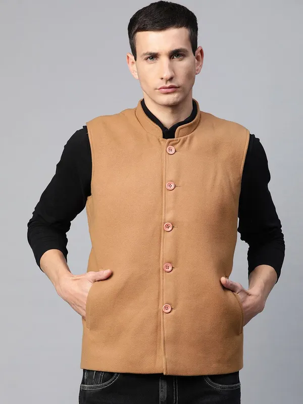 Beige_Solid_Suiting_Fabric_Waistcoat_For_Men