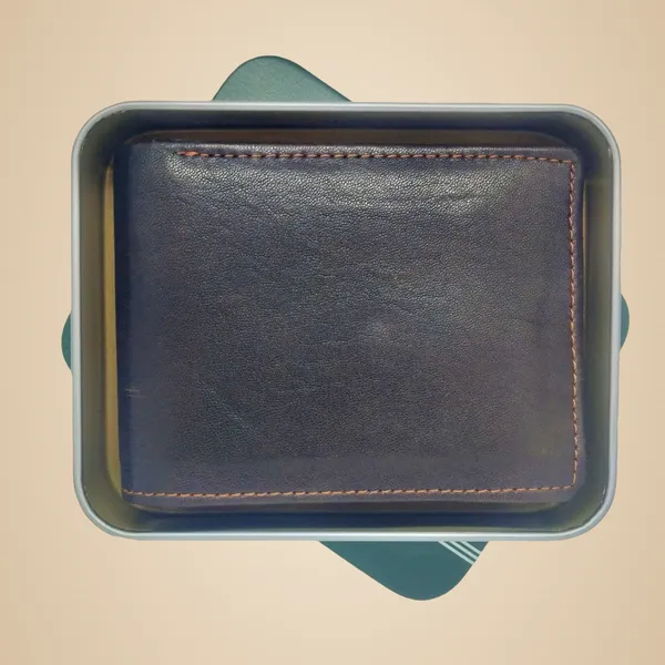 Black_And_Blue_Leather_Premium_Wallet_For_Men