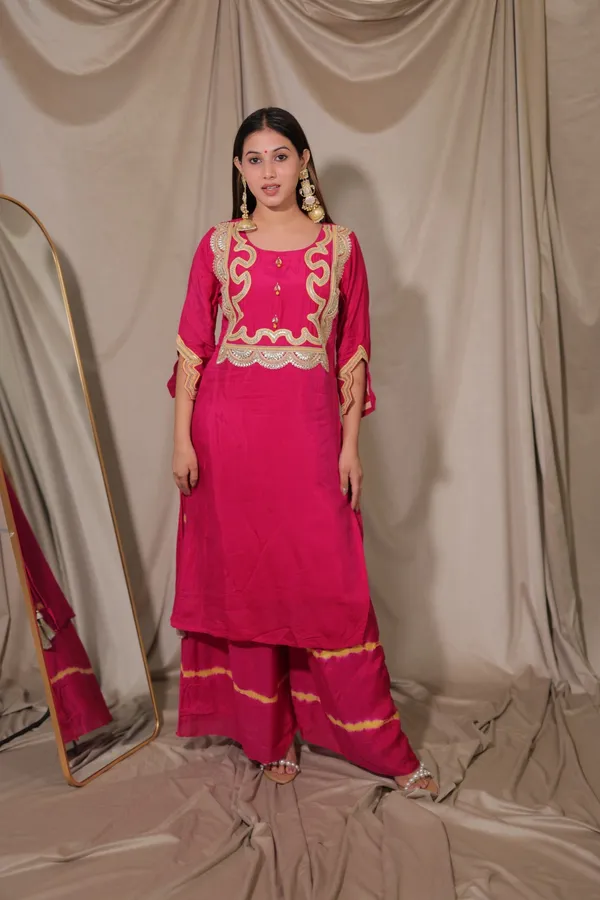 Afreen_Festive_Co_Ord_Set_Pink_Crepe