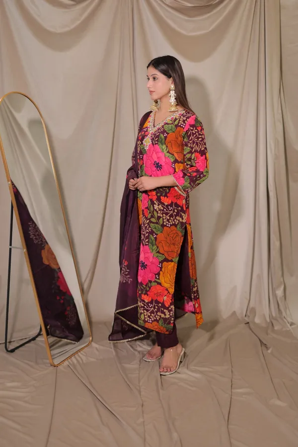 Gulmohar_3_Piece_Kurta_Set_Crepe