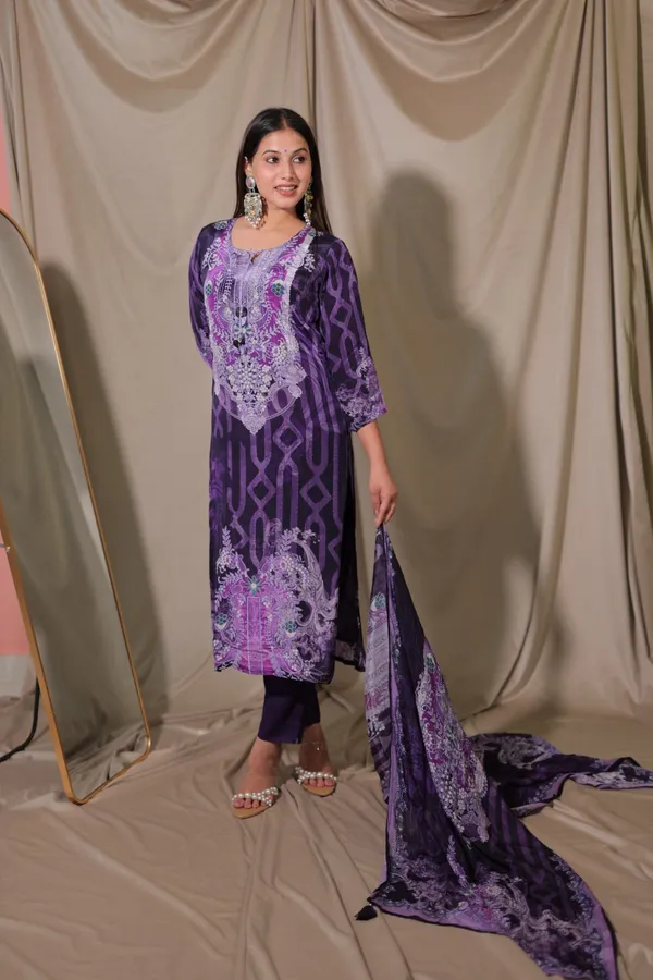 Inaaya_3_Piece_Kurta_Set_Crepe