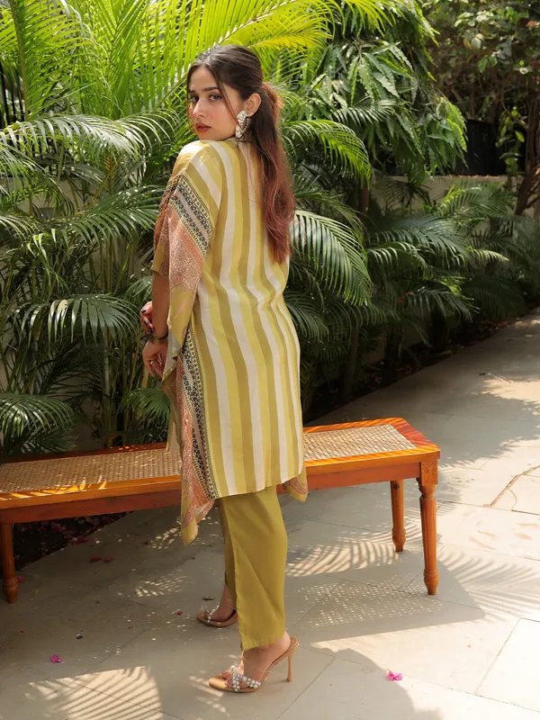Multi_Muslin_Kaftan_Set_Green_Muslin