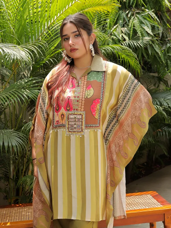 Multi_Muslin_Kaftan_Set_Green_Muslin