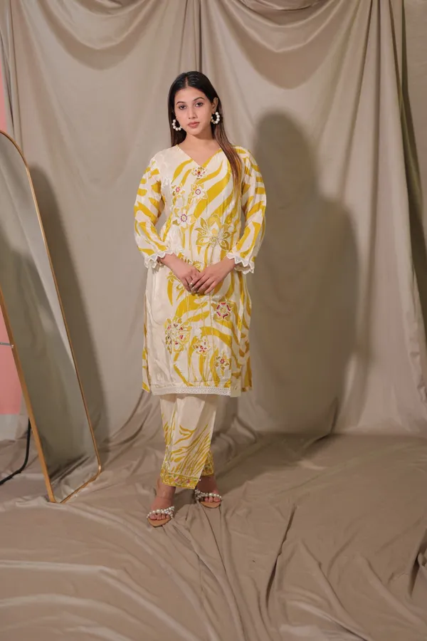 Roohani_Festive_Co_Ord_Set_Muslin