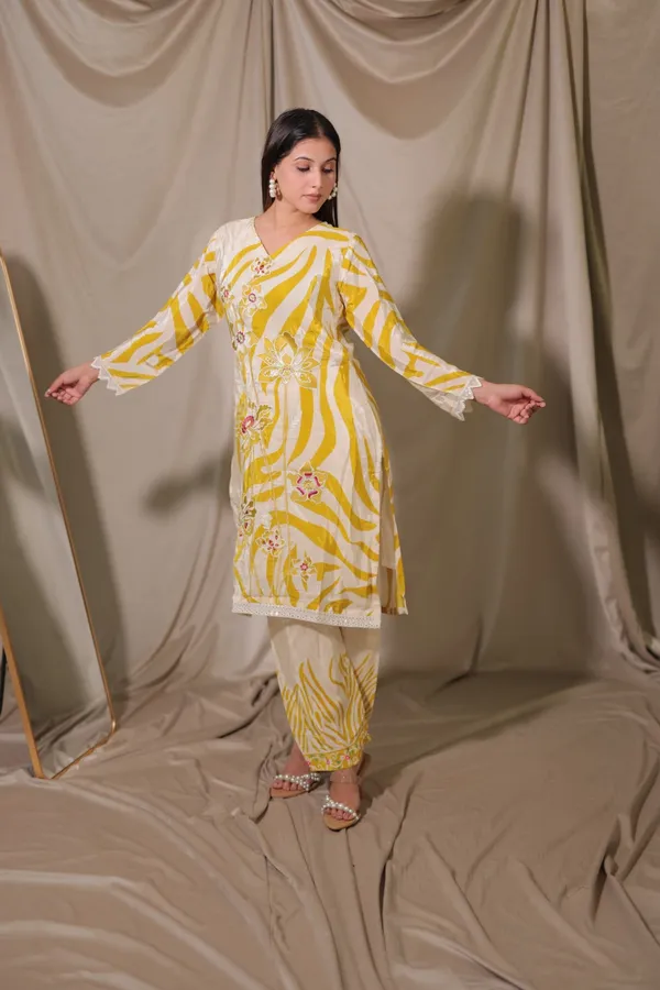 Roohani_Festive_Co_Ord_Set_Muslin
