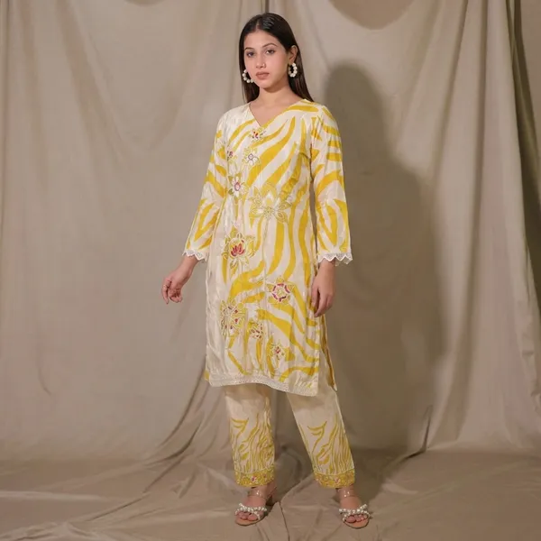 Roohani_Festive_Co_Ord_Set_Muslin