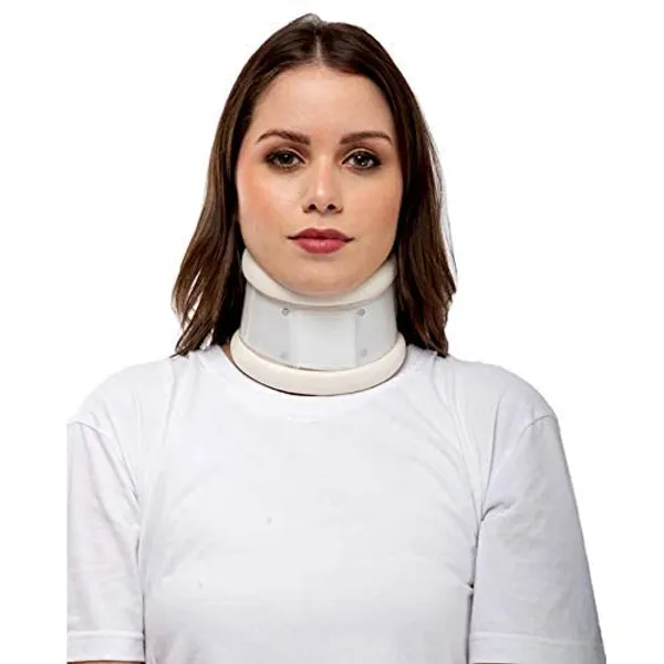 White_Polyester_Cervical_Collar_For_Women