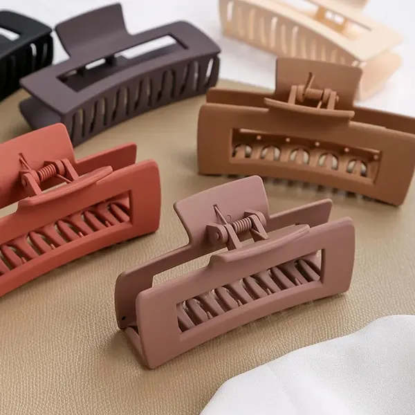 Women_S_Rectangular_Matte_Hair_Claw_Clip
