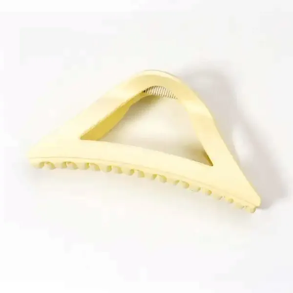 Triangle_Hair_Claw_Clip