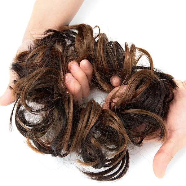 Hair_Bun_Extension_With_Clip