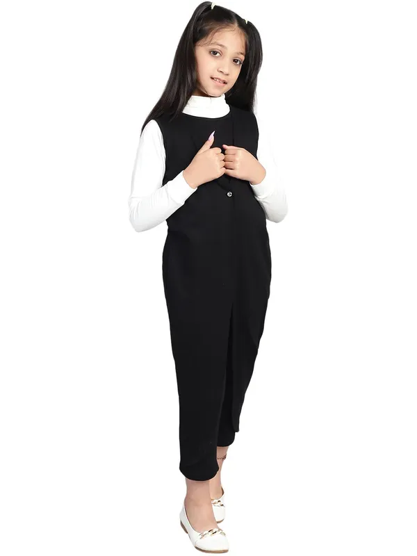 Black_Cotton_Solid_Jumpsuit_For_Kids