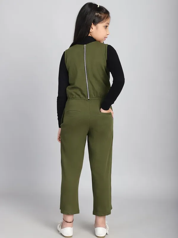 Olive_Cotton_Solid_Jumpsuit_For_Kids