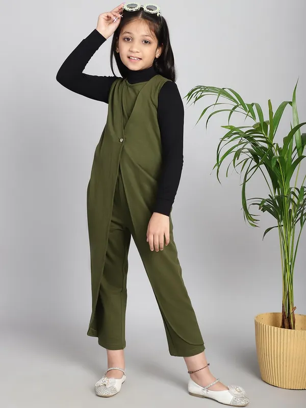 Olive_Cotton_Solid_Jumpsuit_For_Kids