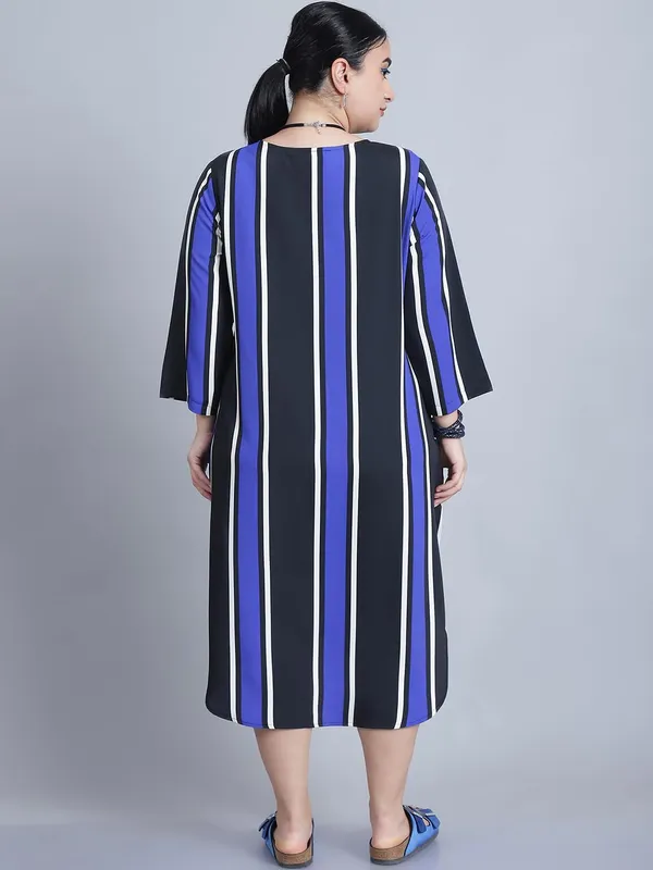 Blue_Polyester_Striped_Kurti_For_Women