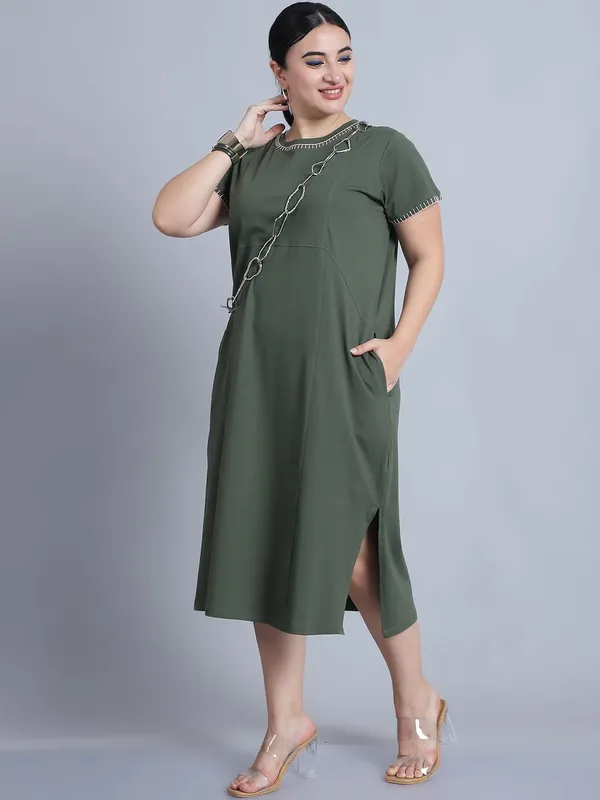 Olive_Cotton_Blend_Solid_Dress_For_Women