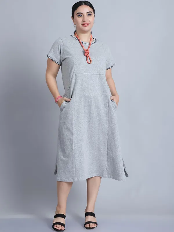 Light_Melange_Cotton_Blend_Solid_Dress_For_Women